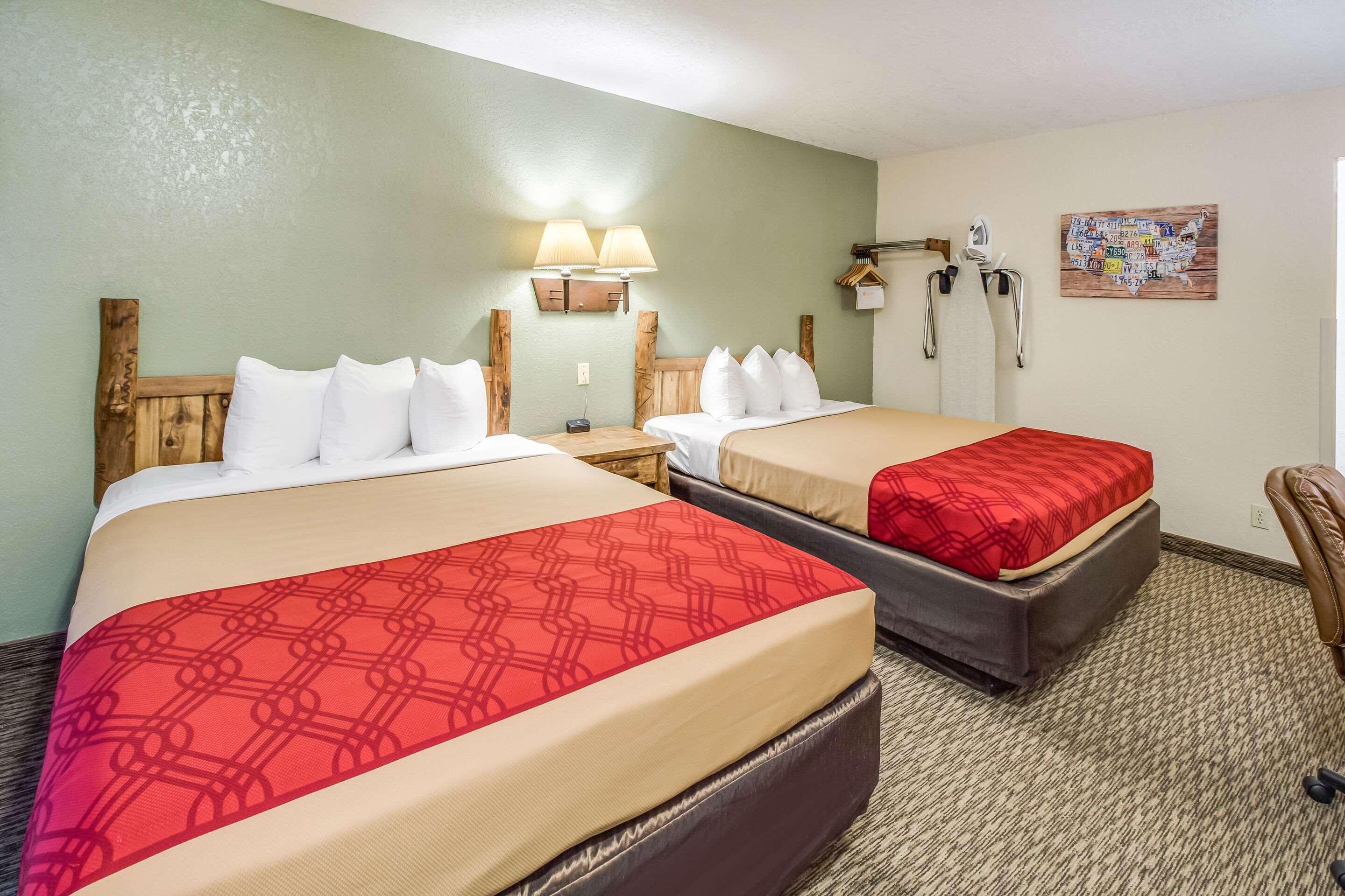 Econo Lodge, Downtown Custer Near Custer State Park And Mt Rushmore Eksteriør billede