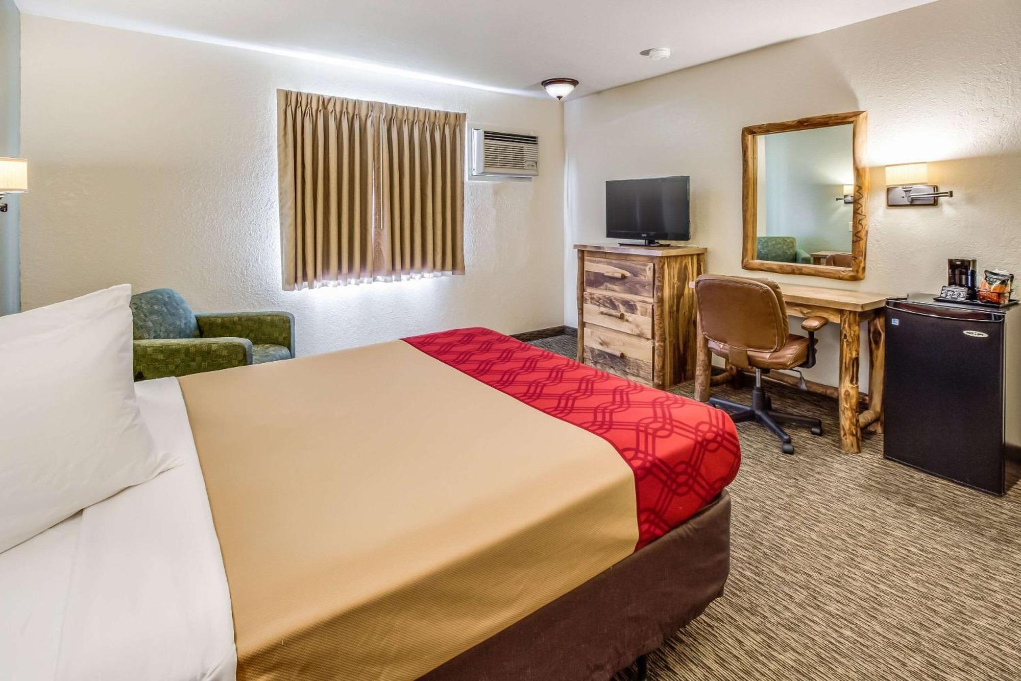 Econo Lodge, Downtown Custer Near Custer State Park And Mt Rushmore Eksteriør billede